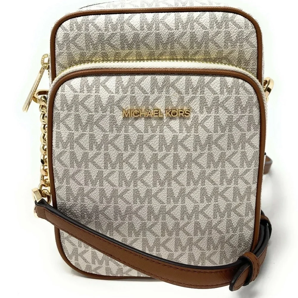 Michael Kors Jet Set Flight Crossbody Vanilla